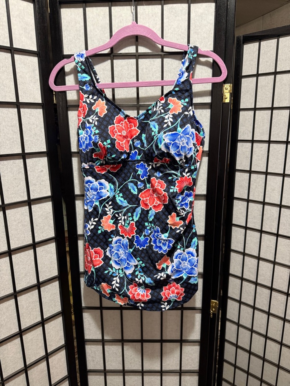 Swimsuits For All Black One-Piece Swimsuit with Floral Print Size 16